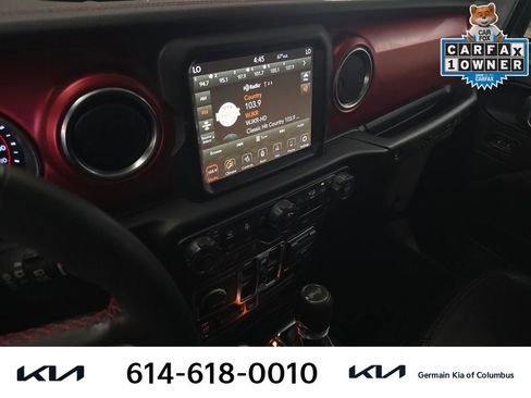 Used 2022 Jeep Wrangler Unlimited Rubicon w/ Cold Weather Group AWD/4WD image 24
