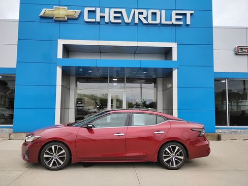 Used 2023 Nissan Maxima SL FWD image 11