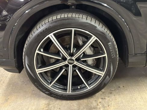 Used 2025 Audi Q7 2.0T Premium Plus w/ Premium Plus Package AWD/4WD image 10