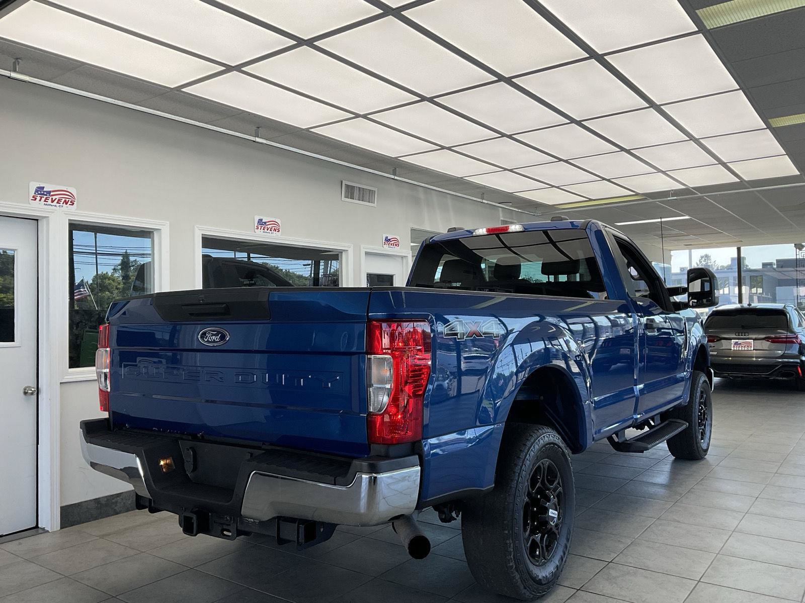 Used 2022 Ford F250 XL w/ STX Appearance Package AWD/4WD image 5