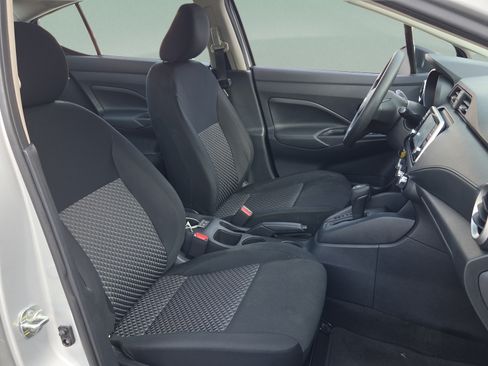 Used 2024 Nissan Versa S w/ Trunk Package FWD image 18