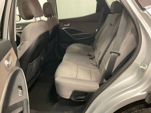 Used 2017 Hyundai Santa Fe Sport image 28