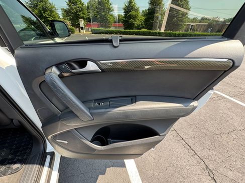 Used 2015 Audi Q7 3.0T S line Prestige w/ Sport Edition image 17