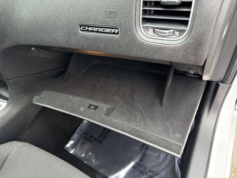 Used 2019 Dodge Charger GT image 32