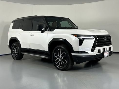 Used 2024 Lexus GX 550 w/ Accessory Package (Z1) AWD/4WD image 1