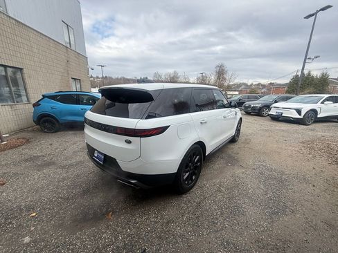 Used 2023 Land Rover Range Rover Sport SE image 6