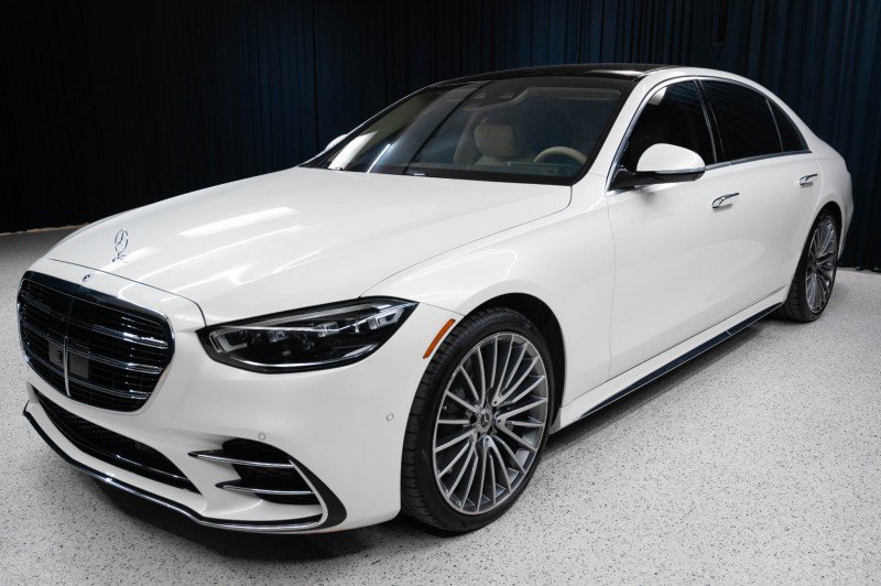 Used 2023 Mercedes-Benz S 580 4MATIC Sedan image 1