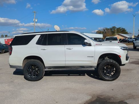Used 2022 Chevrolet Tahoe Z71 w/ Off-Road Capability Package image 3