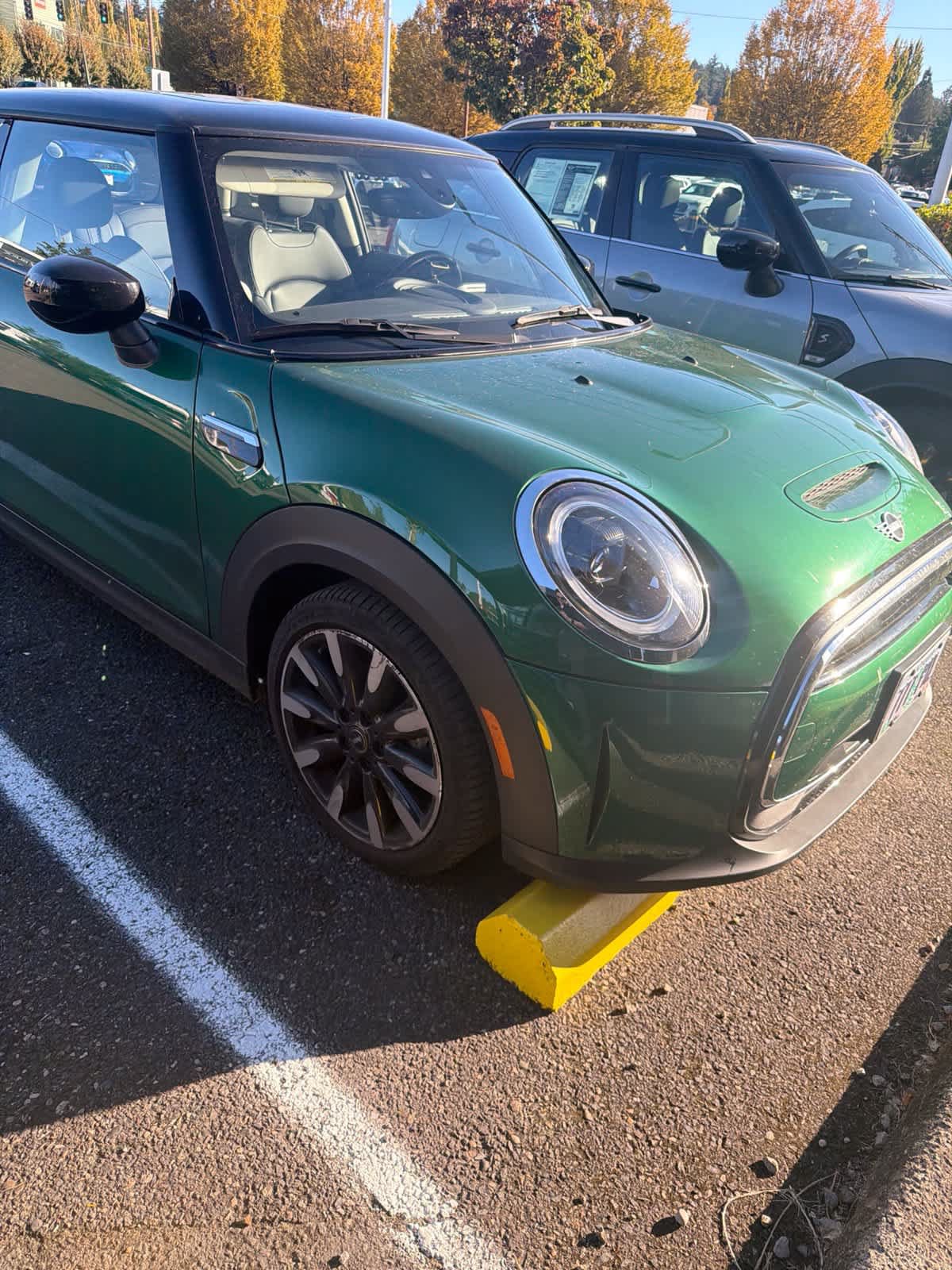 Used 2024 MINI Cooper SE FWD image 5