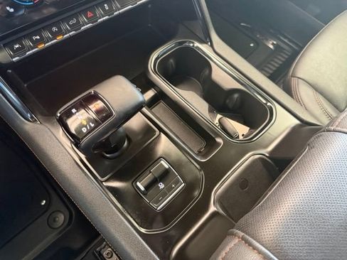 Used 2026 GMC Sierra 1500 AT4 w/ Technology Package AWD/4WD image 24
