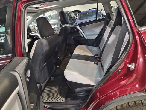 Used 2018 Toyota RAV4 Adventure AWD/4WD image 21