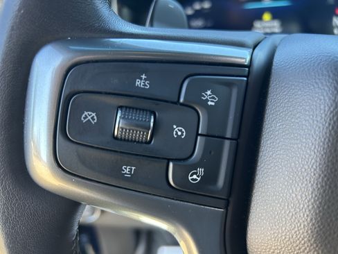 Used 2023 Chevrolet Silverado 1500 LTZ image 25