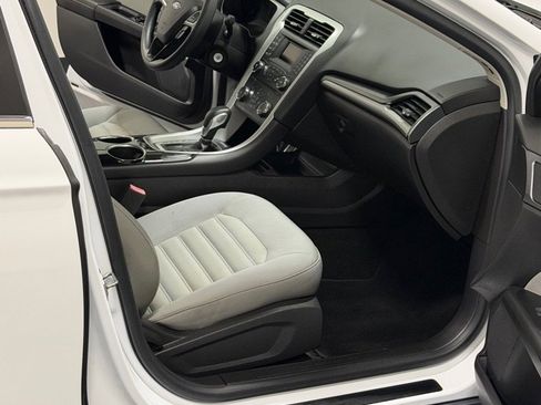 Used 2013 Ford Fusion S image 11