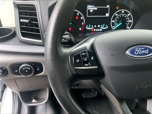 Used 2022 Ford Transit 350 DRW image 21