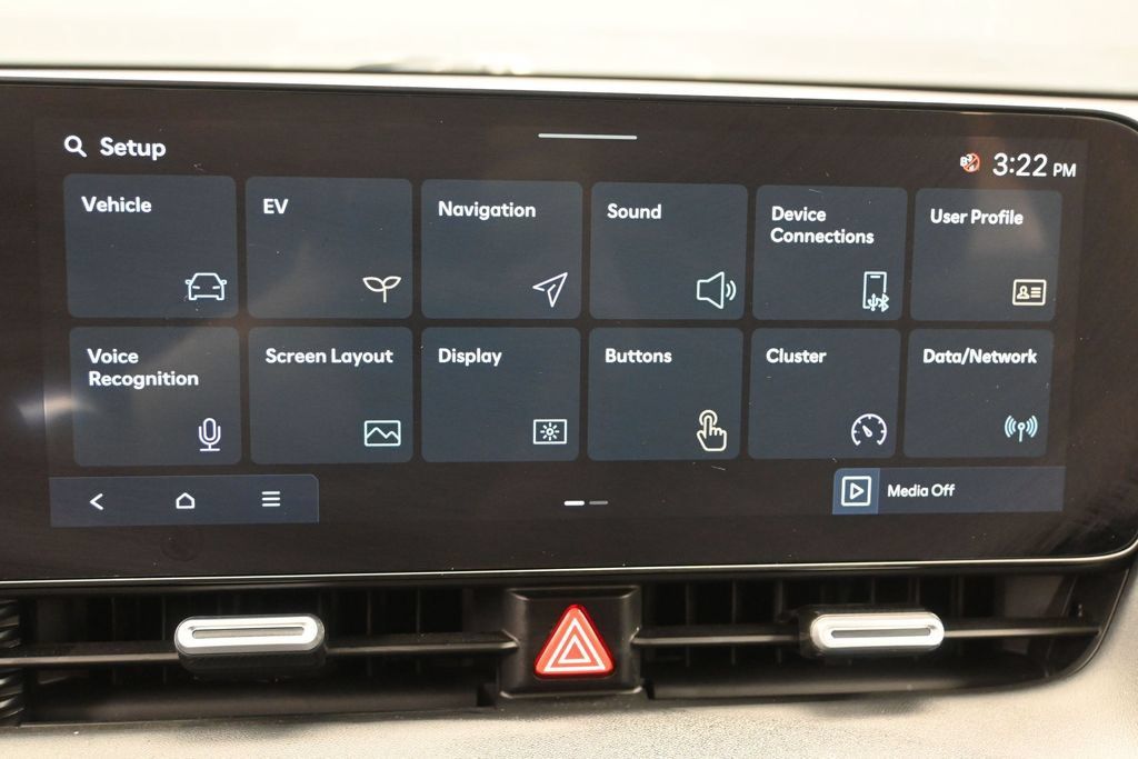 Used 2025 Hyundai Ioniq 5 SE RWD image 16