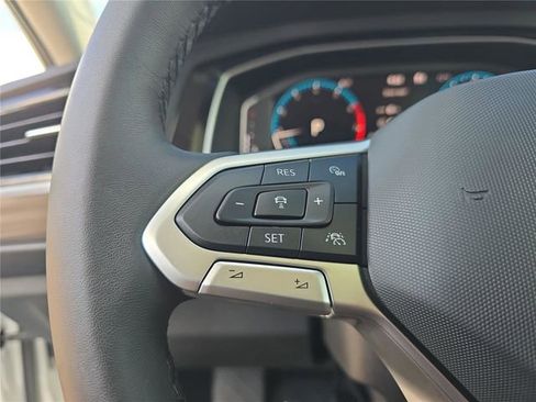 Used 2024 Volkswagen Jetta SEL FWD image 22