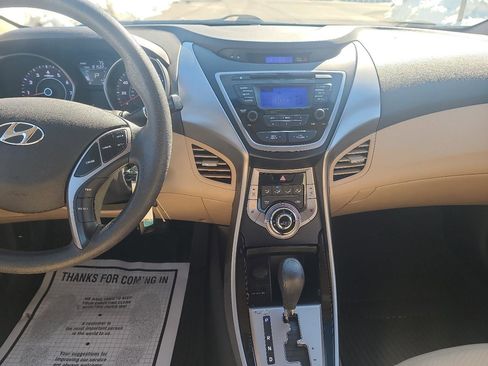 Used 2013 Hyundai Elantra GLS w/ Preferred Pkg image 15