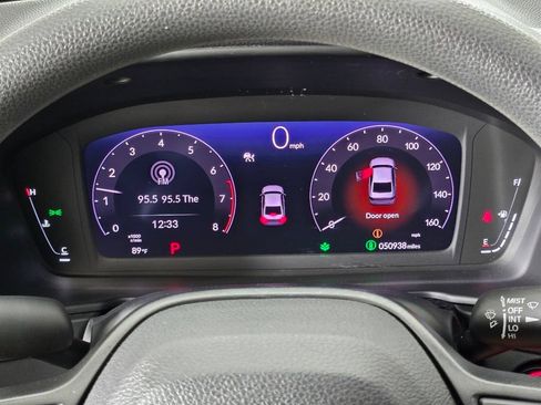 Used 2023 Honda Accord LX image 27