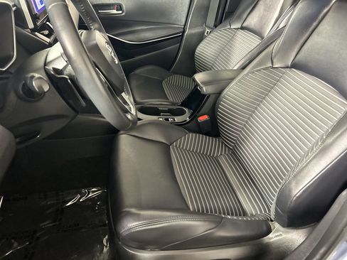 Used 2024 Toyota Corolla XSE FWD image 22