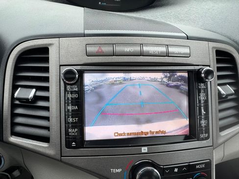 Used 2013 Toyota Venza Limited w/ Tow Prep Pkg AWD/4WD image 22