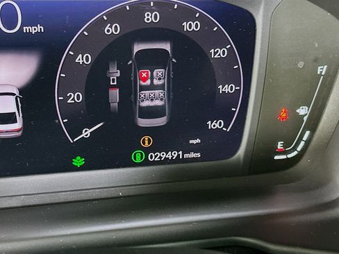 Used 2024 Honda Accord EX image 18