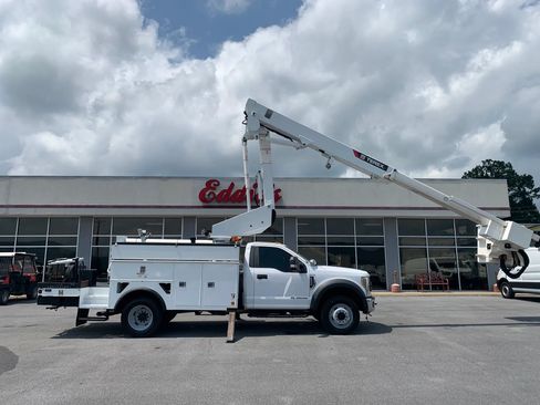 Used 2019 Ford F550 4x4 Regular Cab Super Duty image 54