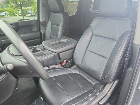 Used 2021 Chevrolet Silverado 1500 Custom Trail Boss AWD/4WD image 15
