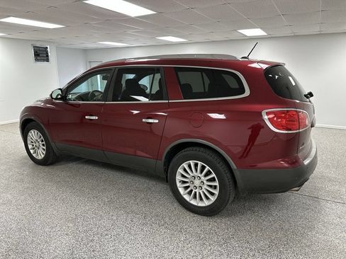 Used 2010 Buick Enclave CXL AWD/4WD image 6