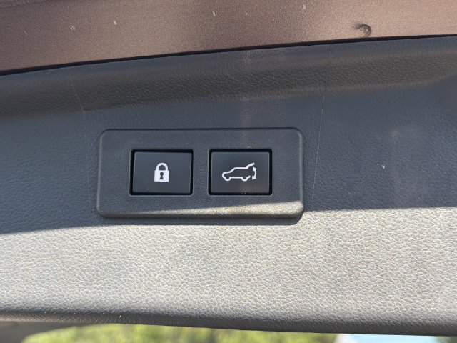 Used 2021 Subaru Outback Limited AWD/4WD image 42