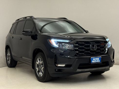 Certified 2022 Honda Passport TrailSport image 4