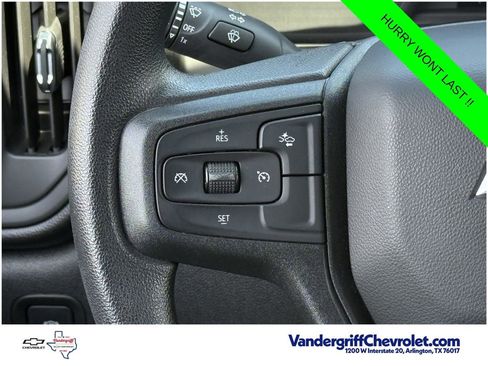 Used 2025 Chevrolet Silverado 2500 W/T w/ WT/CX Safety Package AWD/4WD image 13
