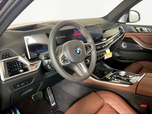 New 2026 BMW X5 M60i w/ Executive Package image 10
