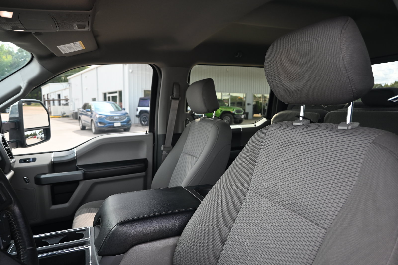 Used 2018 Ford F150 XLT w/ Equipment Group 302A Luxury RWD image 11