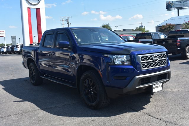 Used 2022 Nissan Frontier SV RWD image 3