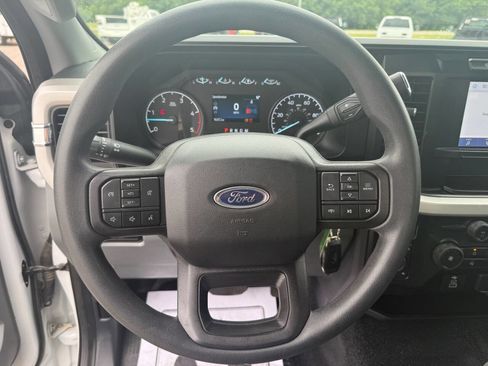 Used 2023 Ford F250 XLT AWD/4WD image 21