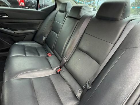 Used 2020 Nissan Altima 2.5 SL AWD/4WD image 15