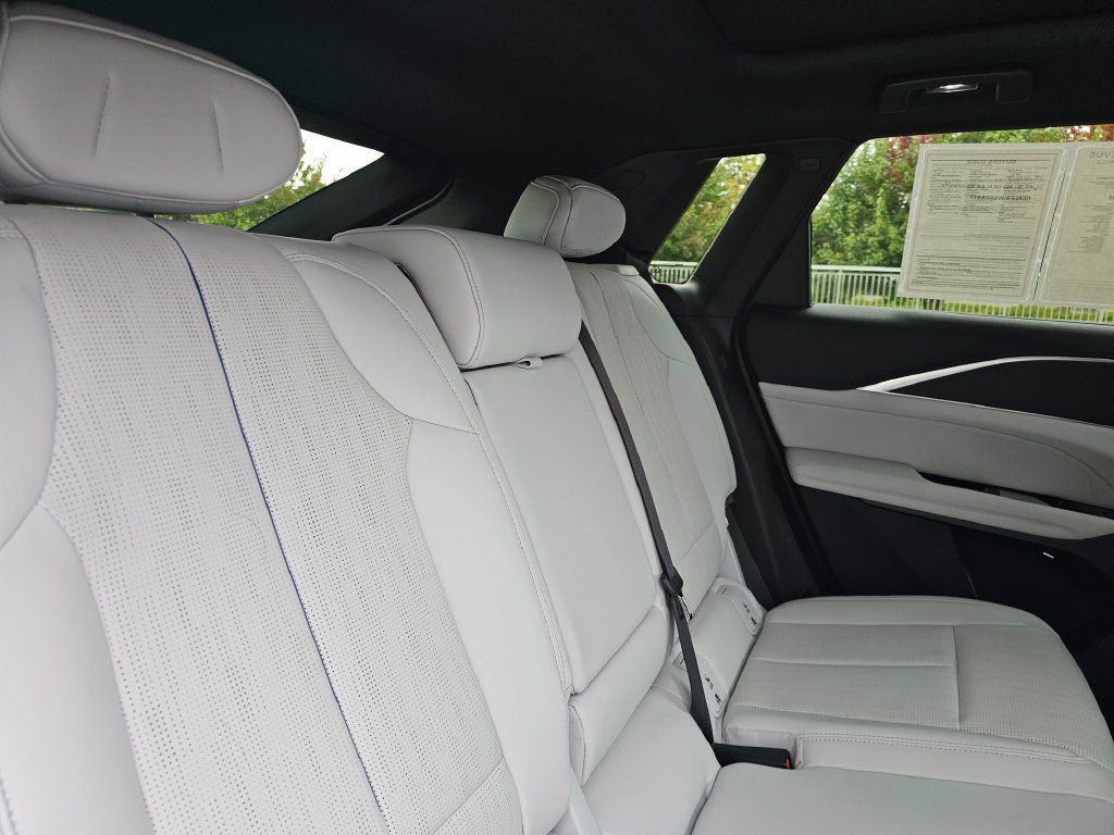 Certified 2024 Cadillac Lyriq Luxury AWD/4WD image 13