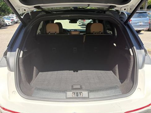 Used 2021 Lincoln Corsair Reserve AWD/4WD image 20