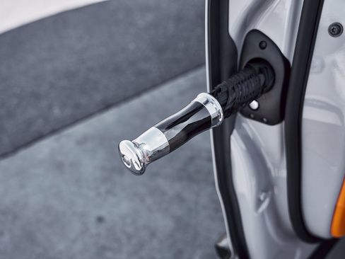 Used 2024 Rolls-Royce Cullinan Black Badge image 28