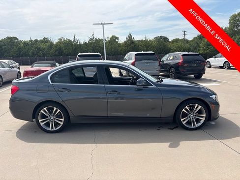Used 2017 BMW 330i Sedan RWD image 4