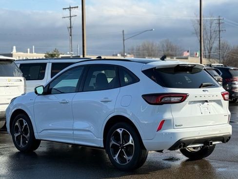 Used 2023 Ford Escape ST-Line Select w/ Tech Pack #2 image 40