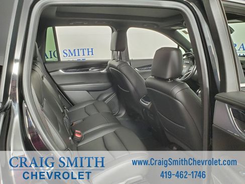 Used 2023 Cadillac XT6 Premium Luxury image 57