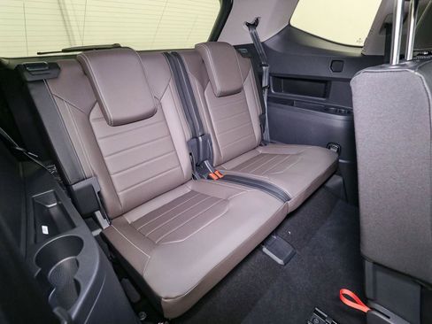 New 2026 Volkswagen Atlas SEL AWD/4WD image 18