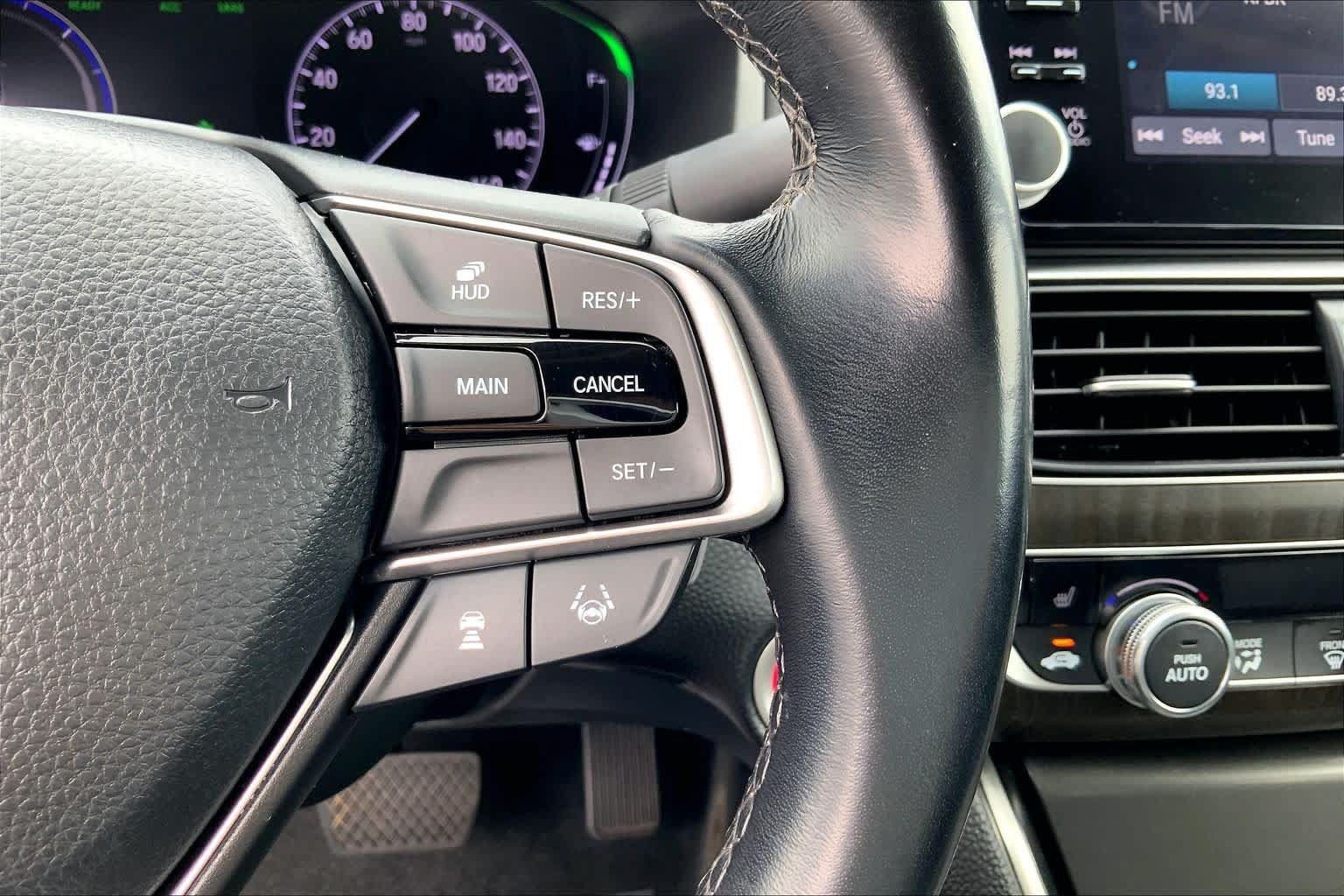 Used 2020 Honda Accord Touring image 22