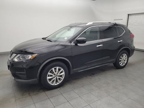 Used 2019 Nissan Rogue SV AWD/4WD image 2