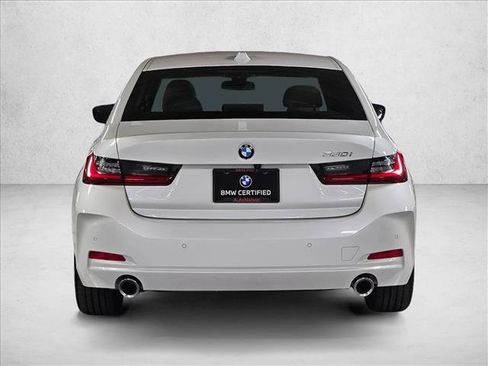 Used 2026 BMW 330i Sedan w/ Premium Package RWD image 7