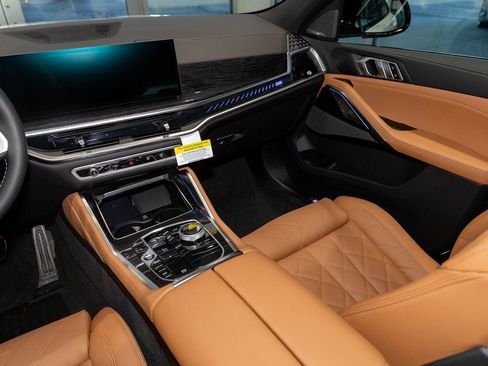 New 2026 BMW X6 M60i image 39