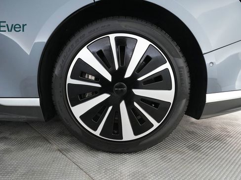 Used 2023 Lucid Air Pure image 9