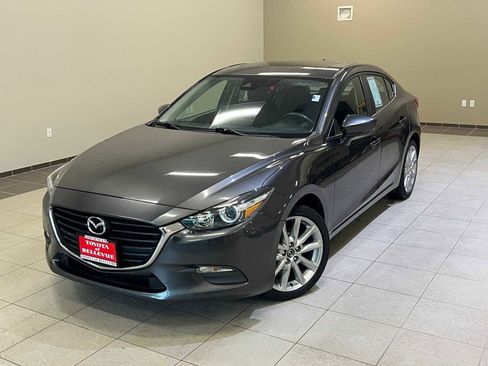 Used 2017 MAZDA MAZDA3 Touring w/ Popular Equipment Package image 1