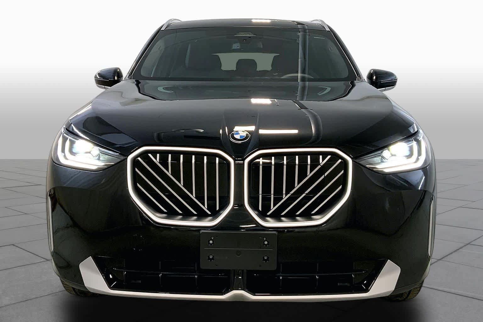 Used 2026 BMW X3 xDrive30i w/ Convenience Package AWD/4WD image 3